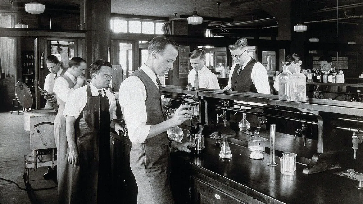 Students working in a pharmacy laboratory